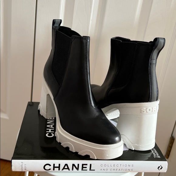 Sorel Shoes - Sorel Brex Waterproof Platform Block Heel Chelsea Boot Black Size 9